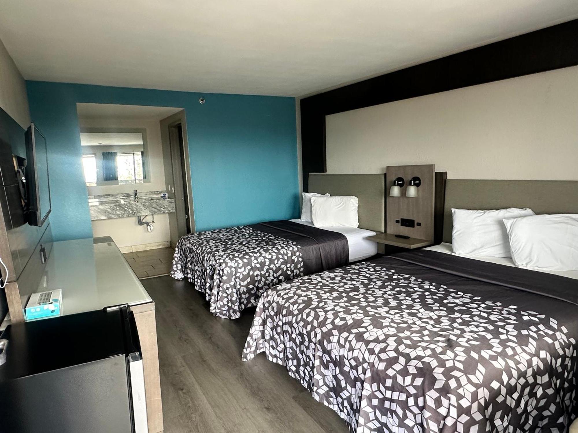 Days Inn By Wyndham El Paso Airport East Eksteriør billede